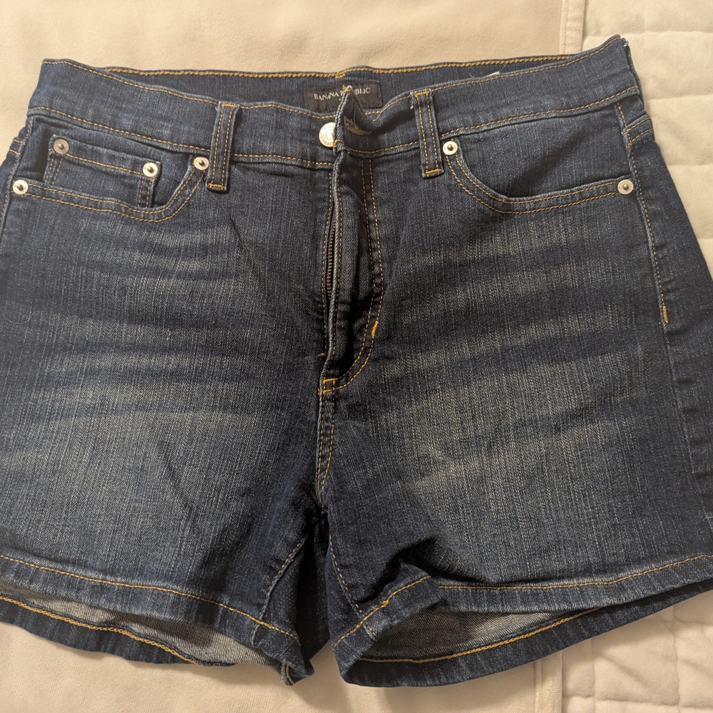 Banana Republic Blue Jean Shorts Classic Mid-Length